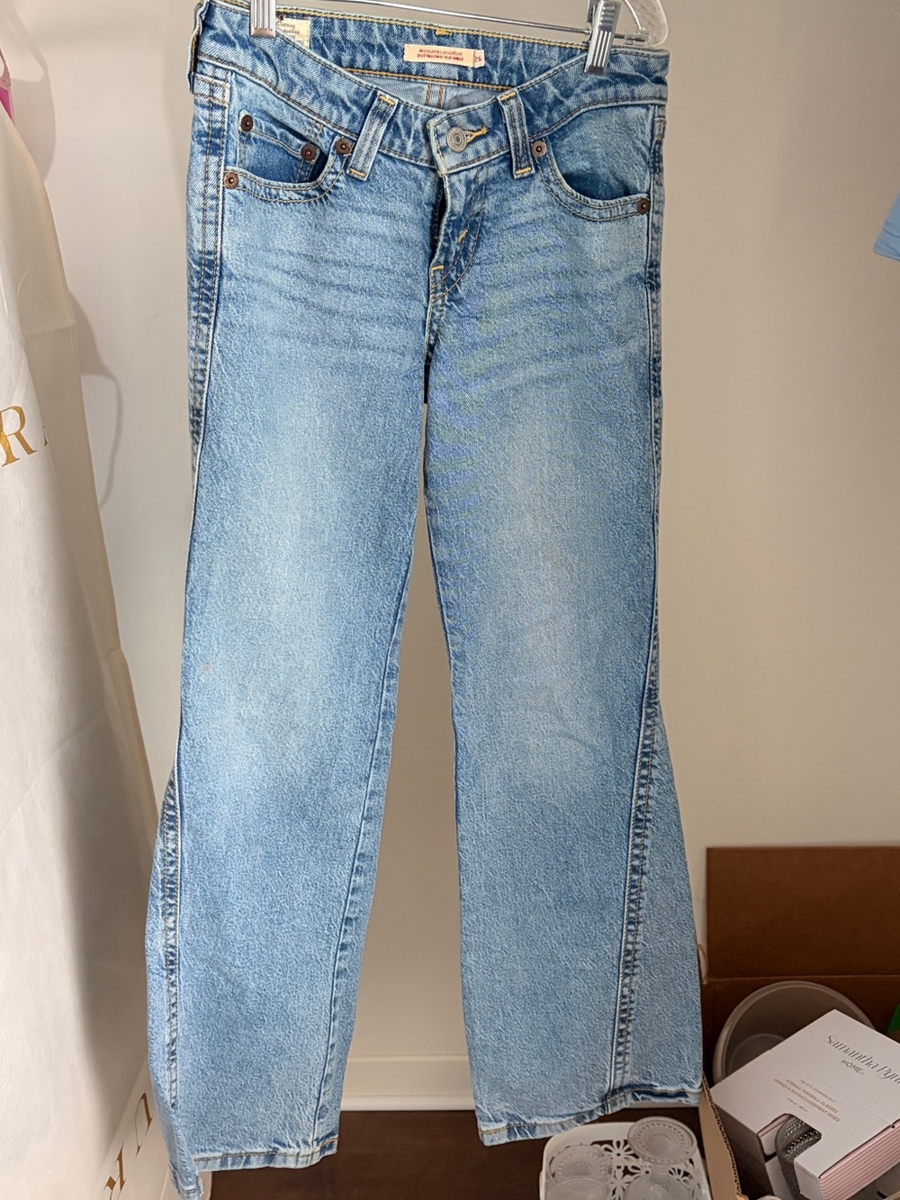 Light Blue Levi’s women’s flare jeans